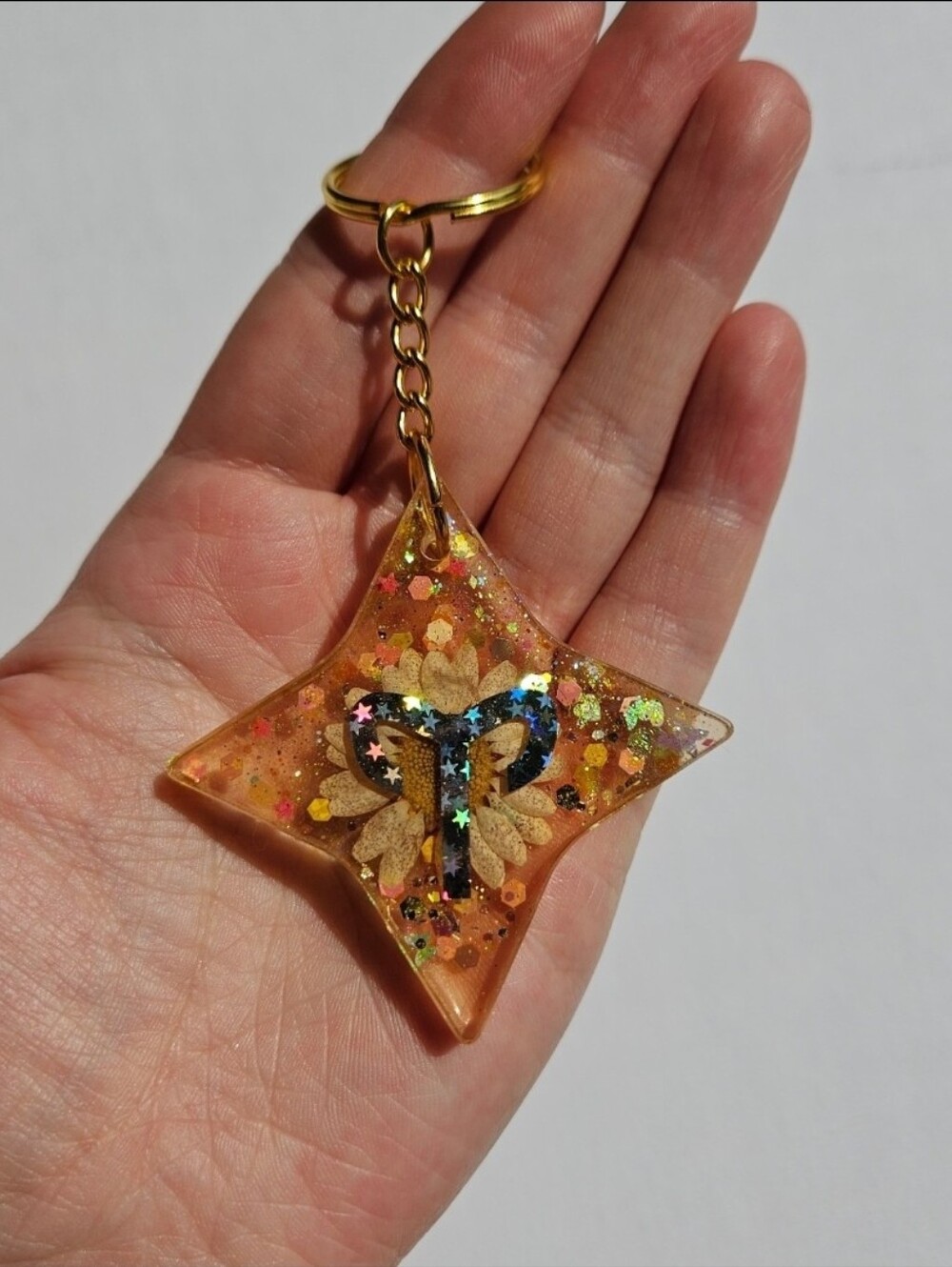 Handmade Aries Zodiac Sign Gold Resin Keychain - Picture 3 of 4